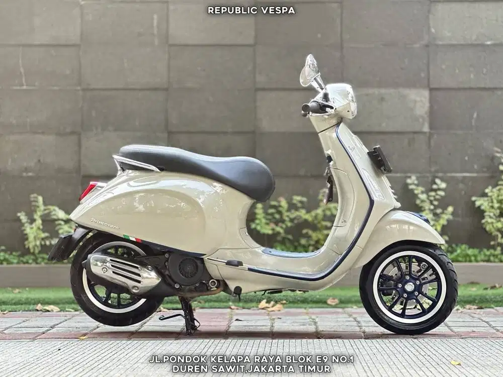 PIAGGIO VESPA PRIMAVERA S150 IGET ABS FACELIFT TH 2022 WARNA BEIGE SAB