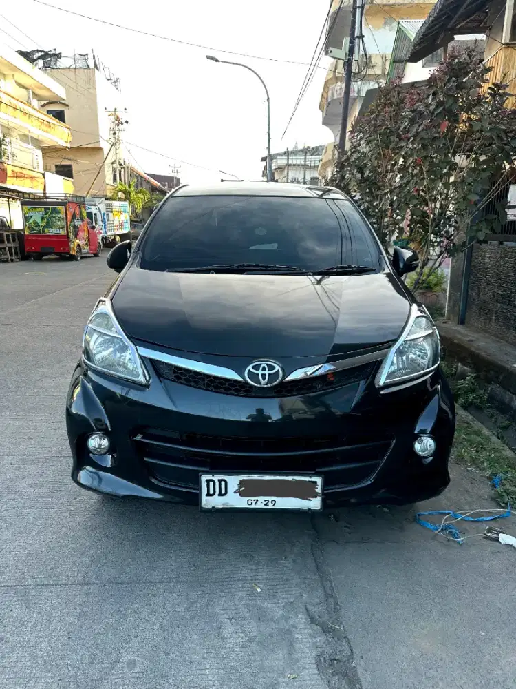 Avanza Veloz 1,5 Matic Mulus
