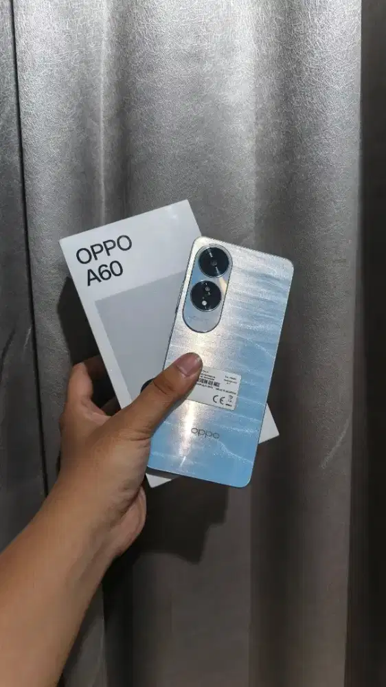 Oppo a60 8/256gb