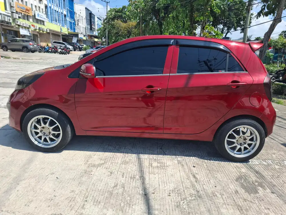 Kia Picanto 2011 Bensin