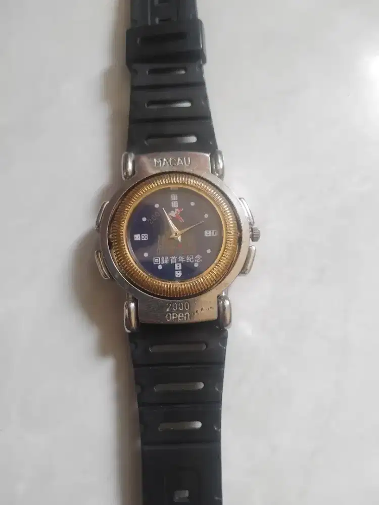 Jam tangan macau