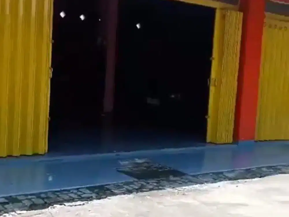 Gudang di Ampeldento Pakis Malang Row Jalan Luas Dekat Exit Tol