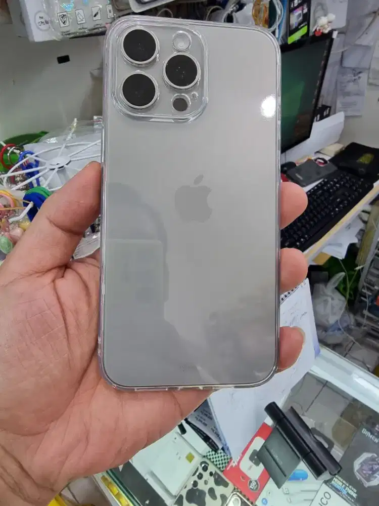 IP 15 PROMAX 256GB NATURAL TITANIUM MOMOX CELL