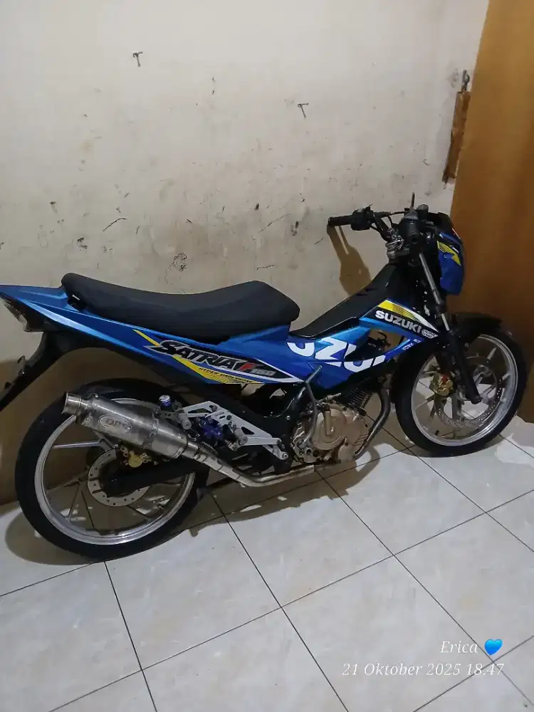 Suzuki Satria Fu Lengkap