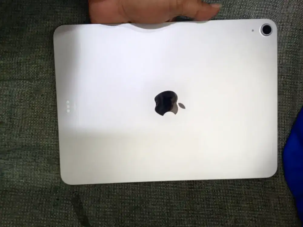 iPad air m3 11 inci wifi only iBox 128Gb lengkap bh 100