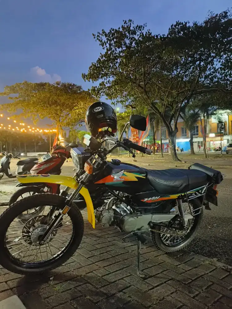 HONDA WIN 100CC