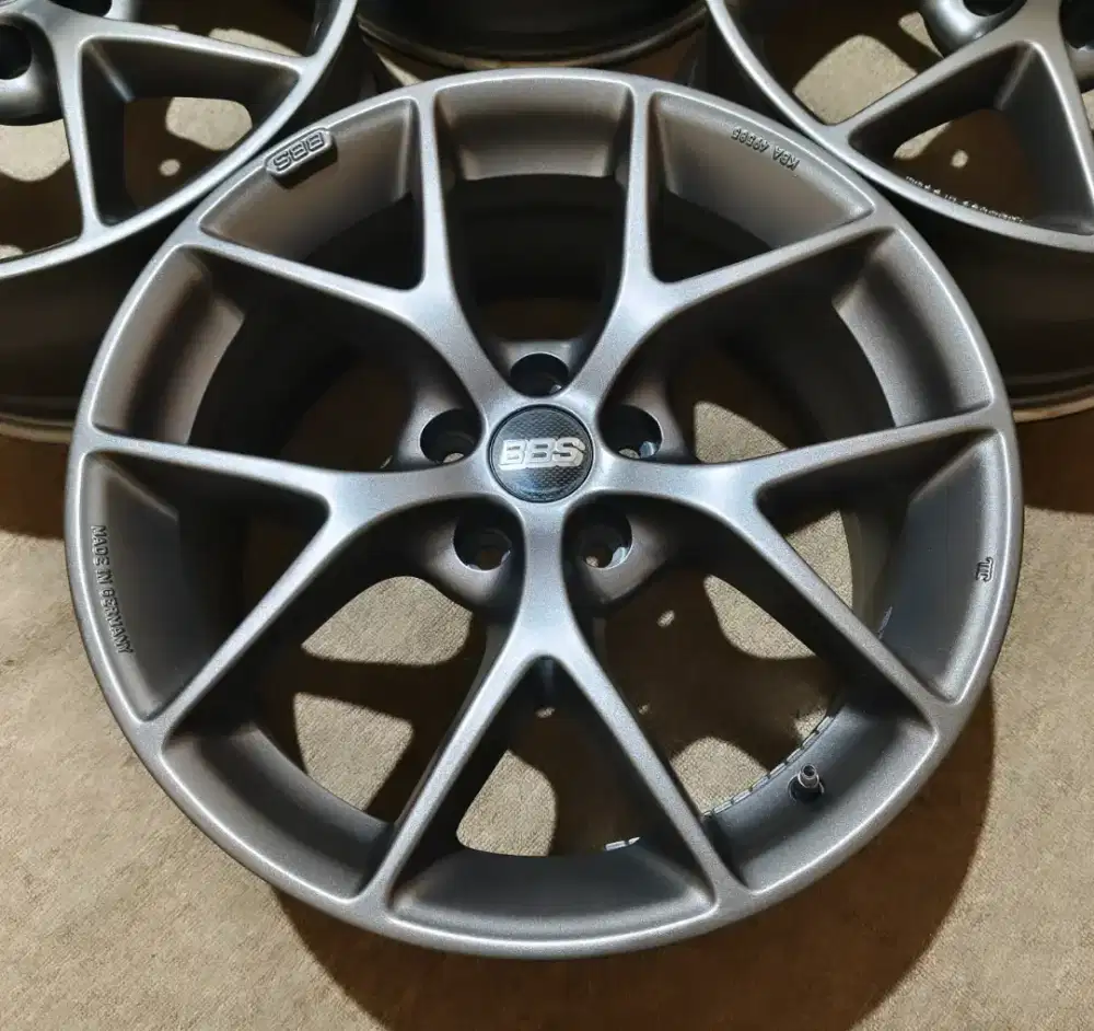 velg 18x8 pcd 5x108 Original BBS SR