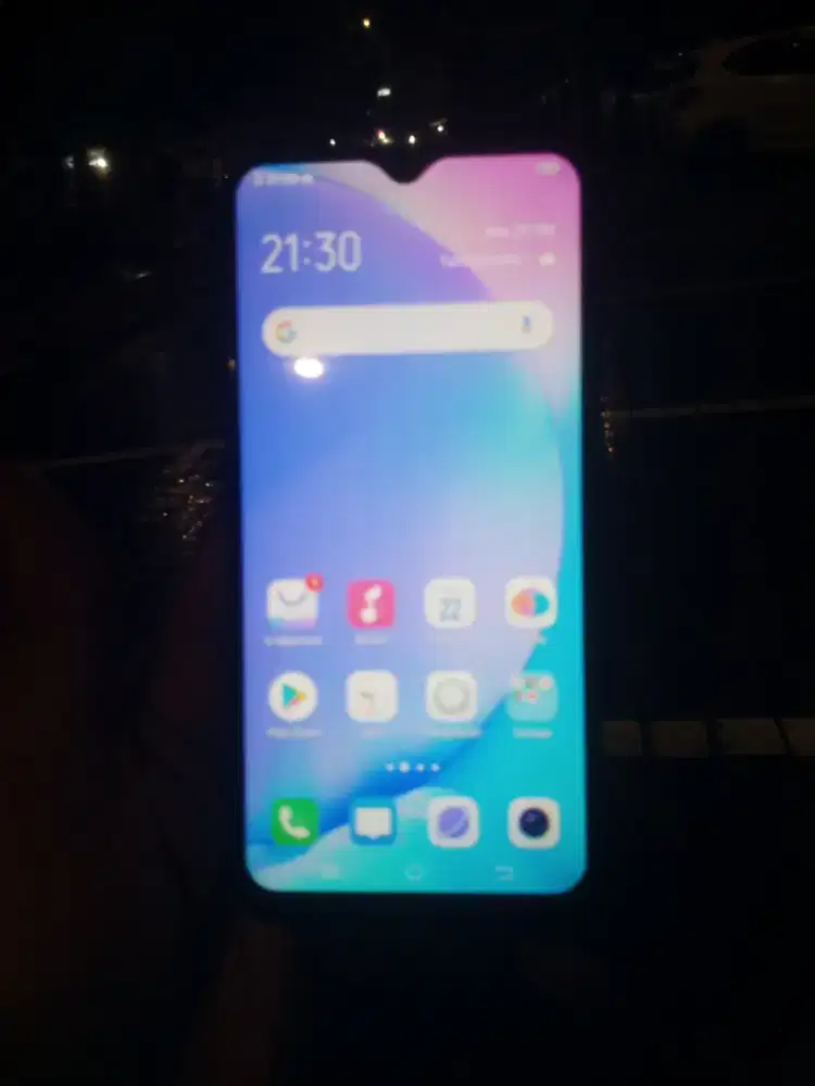Vivo y17 ram 4+4 128 gb