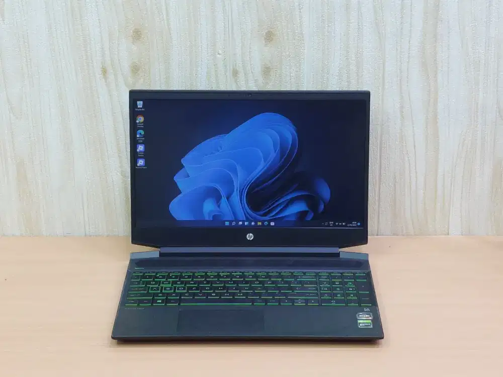 HP PAVILION GAMING 15 AMD RYZEN 5-3550H  NVIDIA GEFORCE GTX 1050