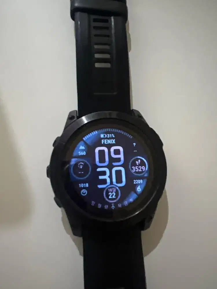 Watch Garmin Fenix 7 sapphire solar