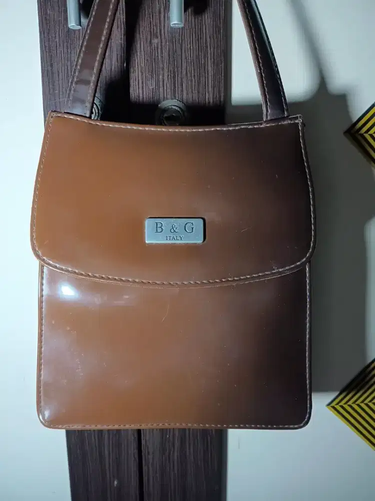 Tas small Orisinil asli B&G Italy bahan kulit halus jahitan presisi
