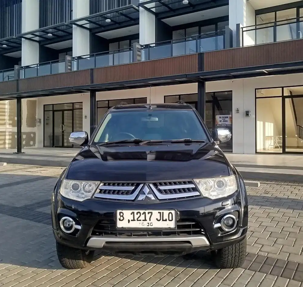 Pajero Sport Dakar 2015 AT Solar