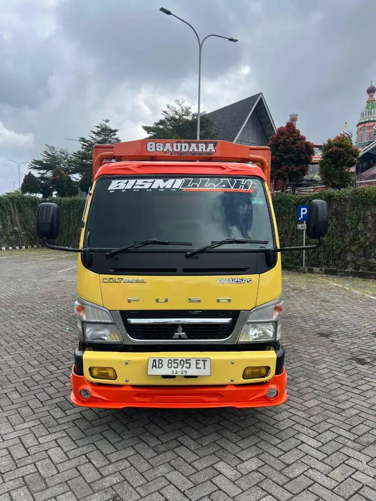 jual mobil canter hd colt