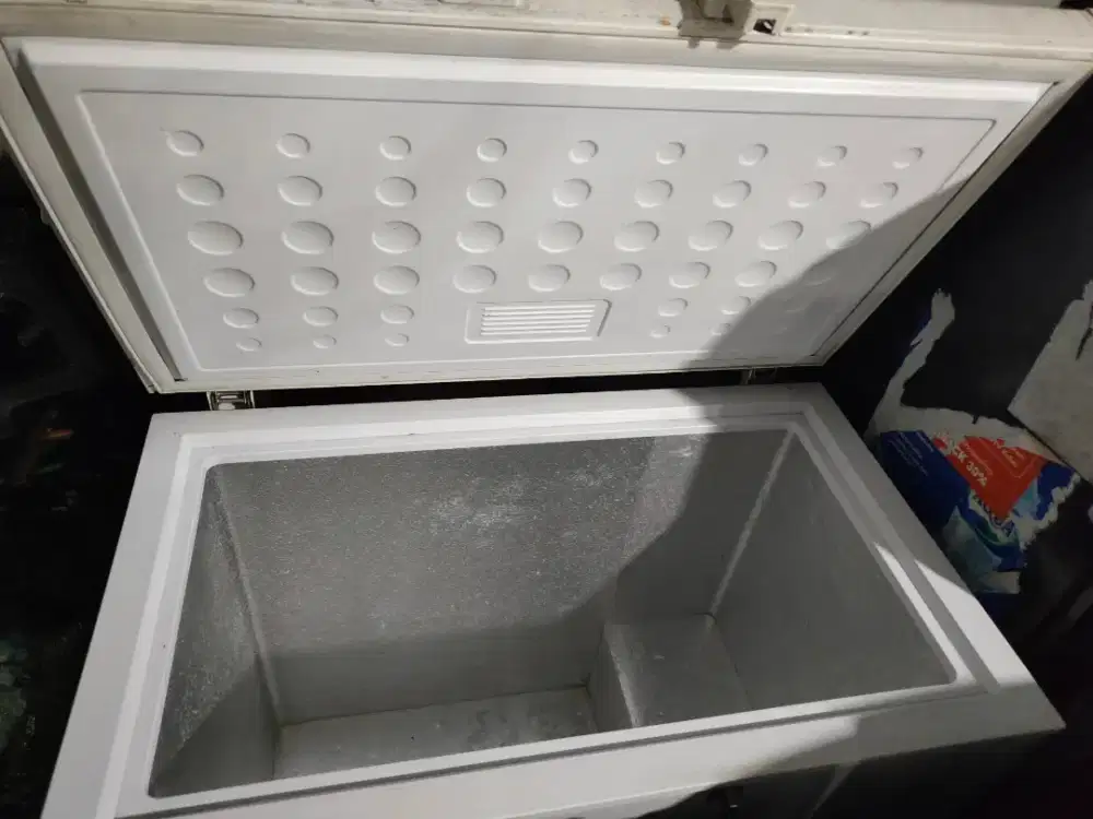 Frezer Bok Beko 200 liter normal orisinil