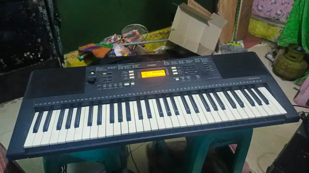 Keyboard Yamaha PSR-E343 61-Key Bekas + Free Tas (NEGOIN AJA)