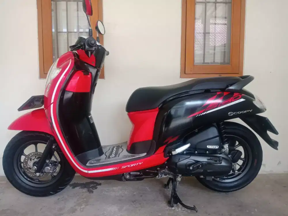 KM 28RB PERAK! NEW SCOOPY SPORTY CBS ISS PAJAK PANJANG MULUS KAYA BARU