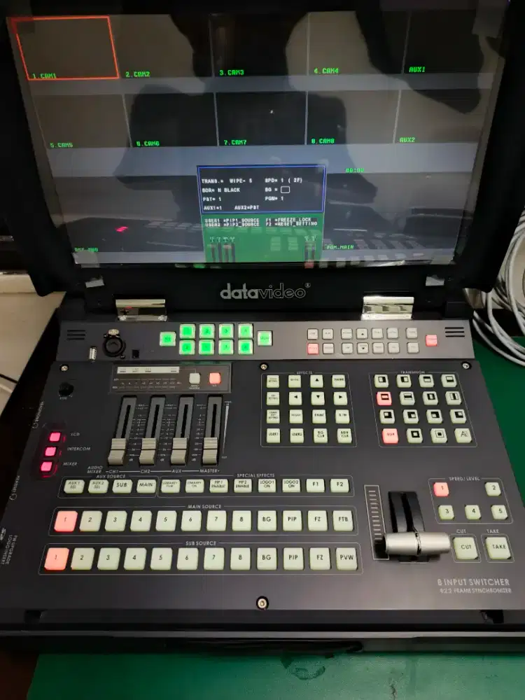switcher
DATA VIDEO HS-600, 8CHannel
Lokasi , jakarta pusat