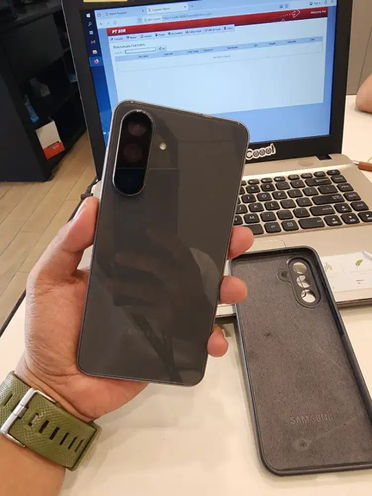 Samsung galaxy A56 8/256 like new