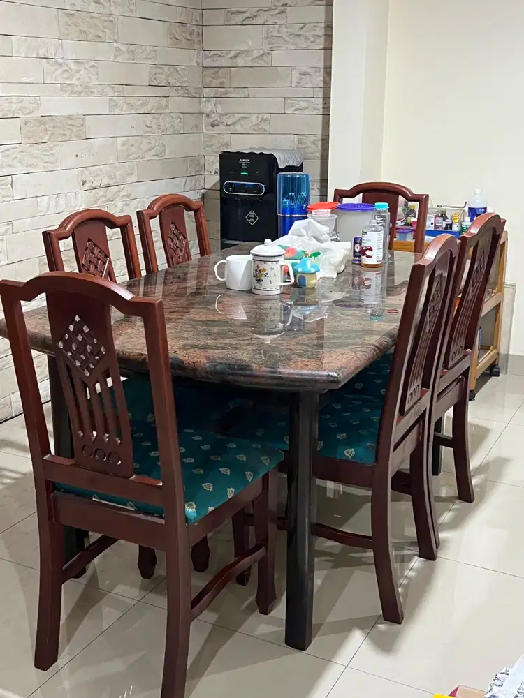 Meja Makan Full Granit Tebal (4cm) Kaki Kayu Jati Set 6 Kursi Set