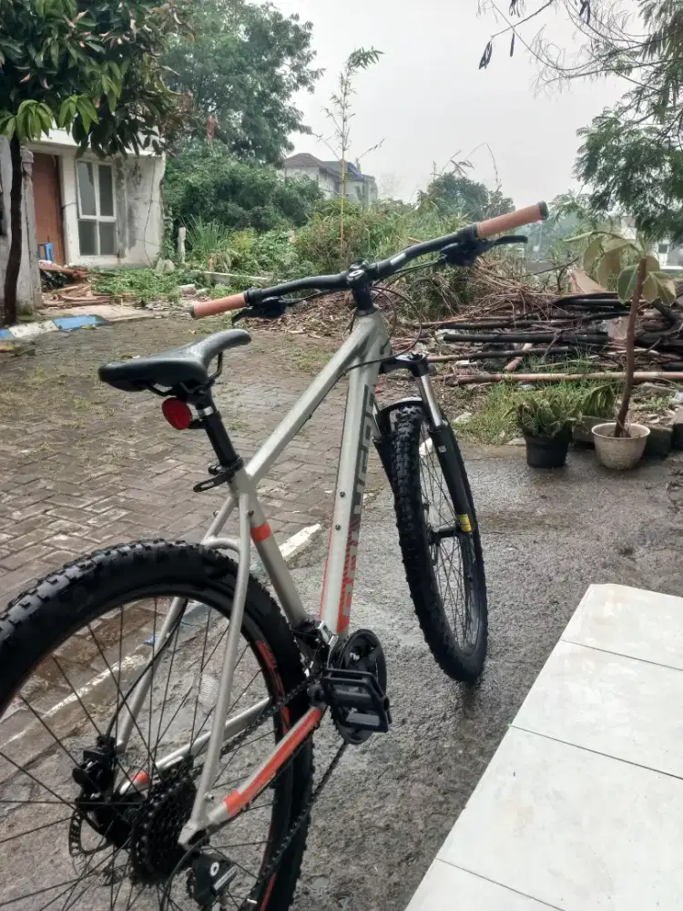 Polygon premier 4 size m ukuran 27