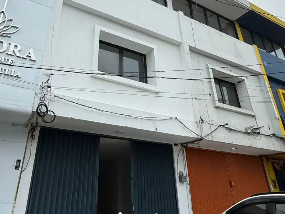Disewakan 1 atau 2 unit ruko rendeng 3 lt mainroad amir machmud cimahi