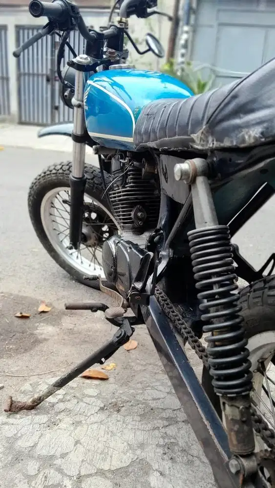 Honda GL Custom - jual cepat