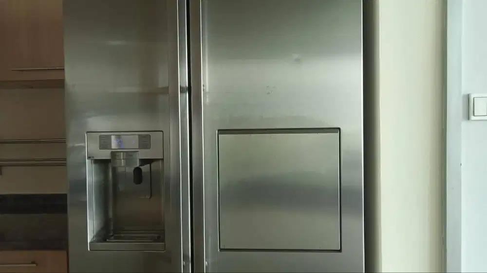 Jual Cepat-Kulkas 2 pintu Samsung, karena pindahan rumah, NEGO OKE