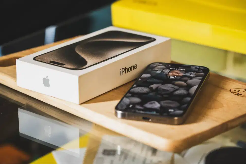 iPhone 15 Pro 128 GB Natural Titanium ex iBox