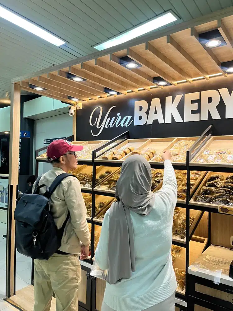 PRAMUNIAGA YURA BAKERY