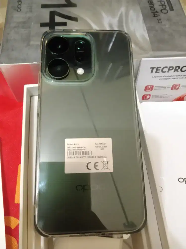 Hp Oppo Reno 14 5G Warna Hijau