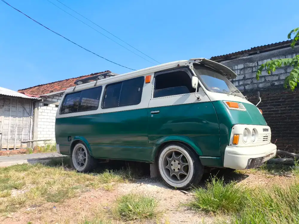 DIJUAL COLT T120 VAN CLASSIC