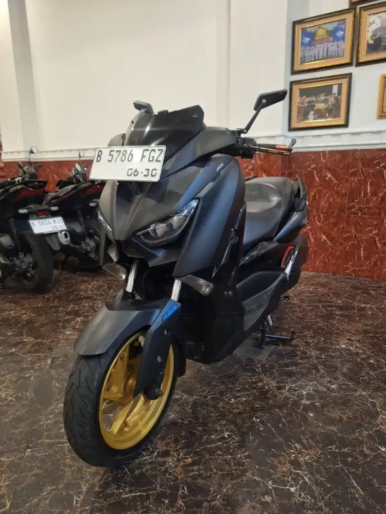HUB KOM PROMO XMAX 2018 ~MOTOR MULUS KM LOW LIKE NEW BERGARANSI