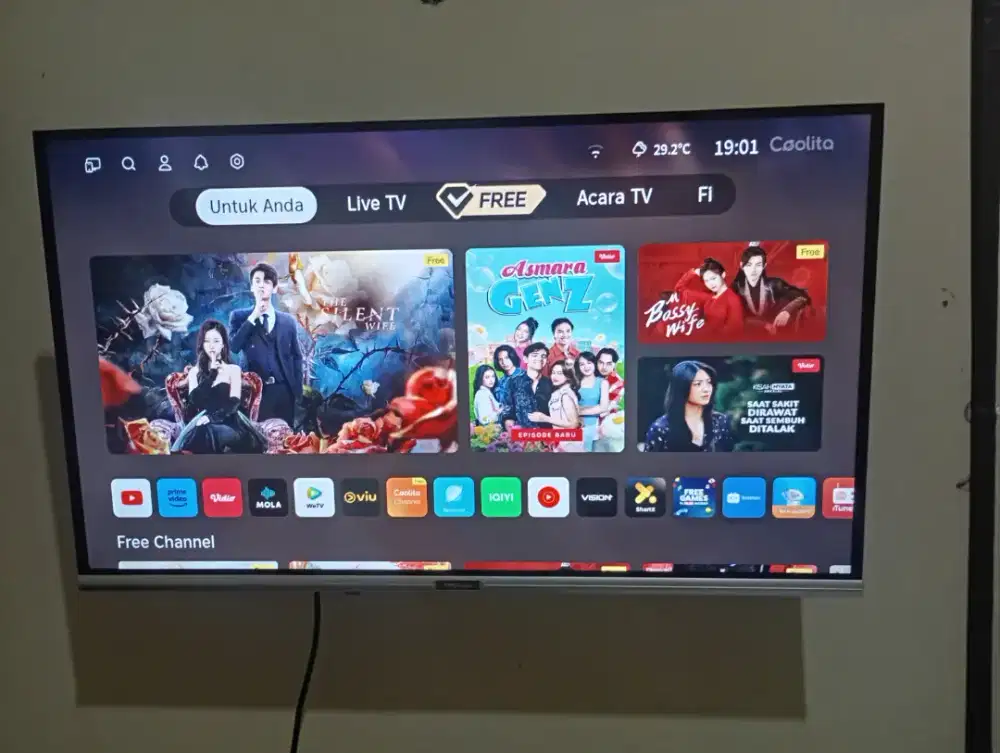 COCAA 32S3U 32 INCHI SMART TV