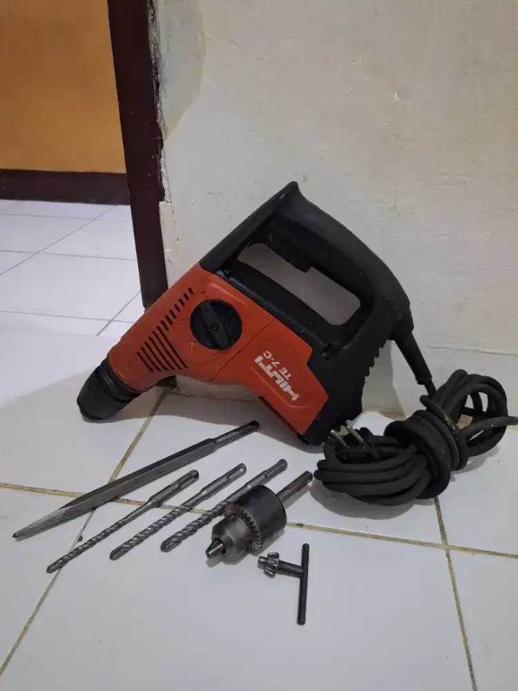 Rotary hammer drill Hilti TE 7-C