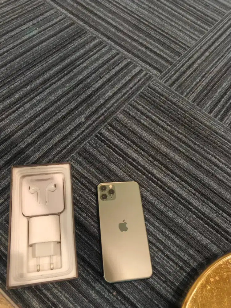 Iphone 11 pro max 256gb warna terjamin