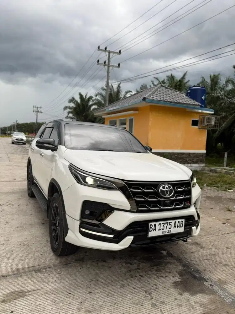 FORTUNER GR 2.8 2023
