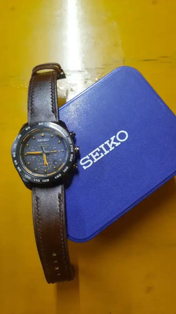 Seiko chronograph solar v157 0bd0 limmited edition