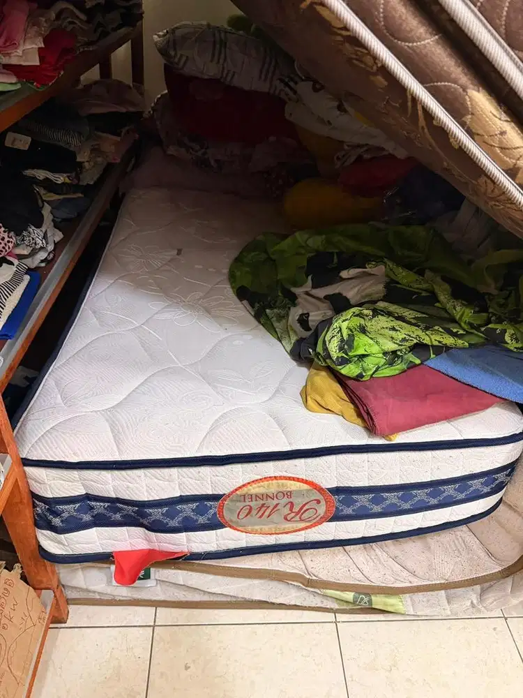 dijual cepat kasur ranjang springbed 90x200