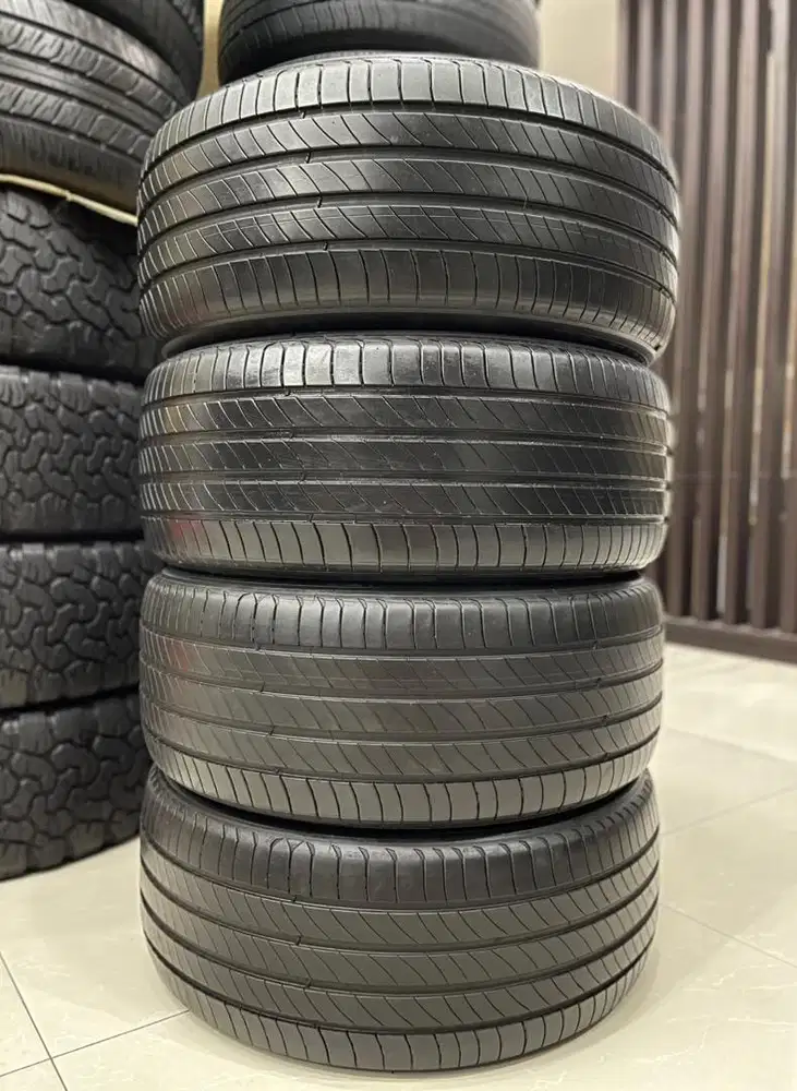 235 50 18 Michelin Primacy 4 R18 Reborn Zenix Alphard Vellfire Accord