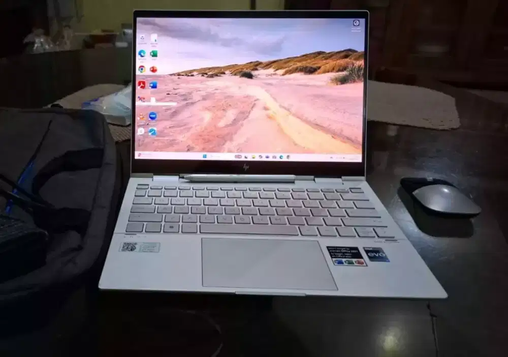 Laptop HP Envy 13 x360 core i7 gen 12
