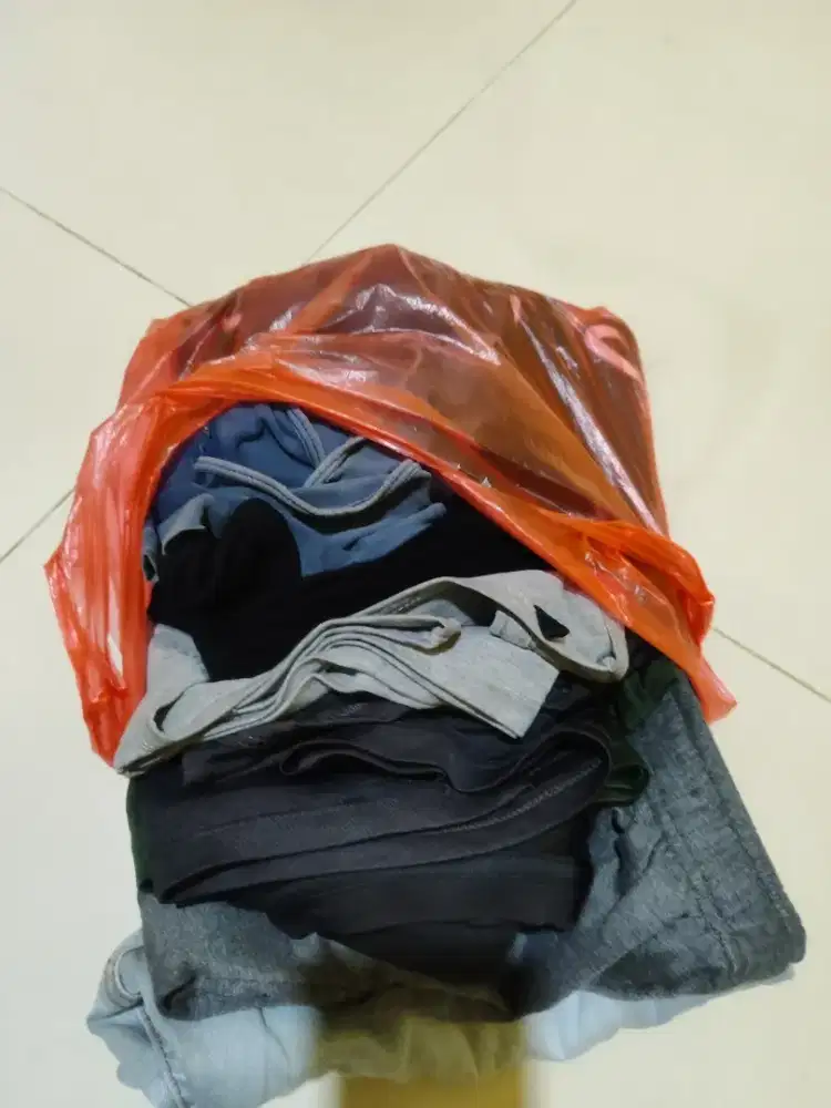 BaJu bekas Cwok  gratis