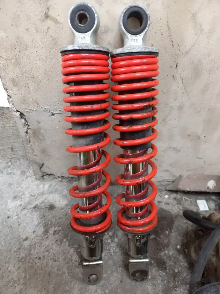 Shockbreaker Suzuki Skywave,Hayate Mulus No Minus ORIGINAL SGP CABUTAN