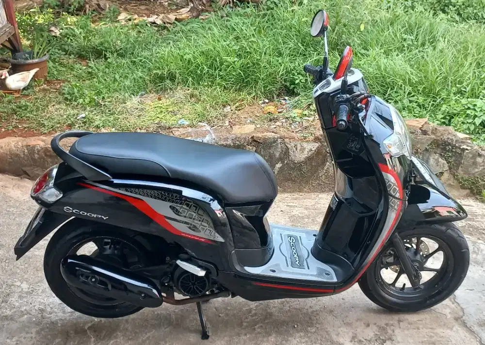 Honda Scoopy Donat 2018