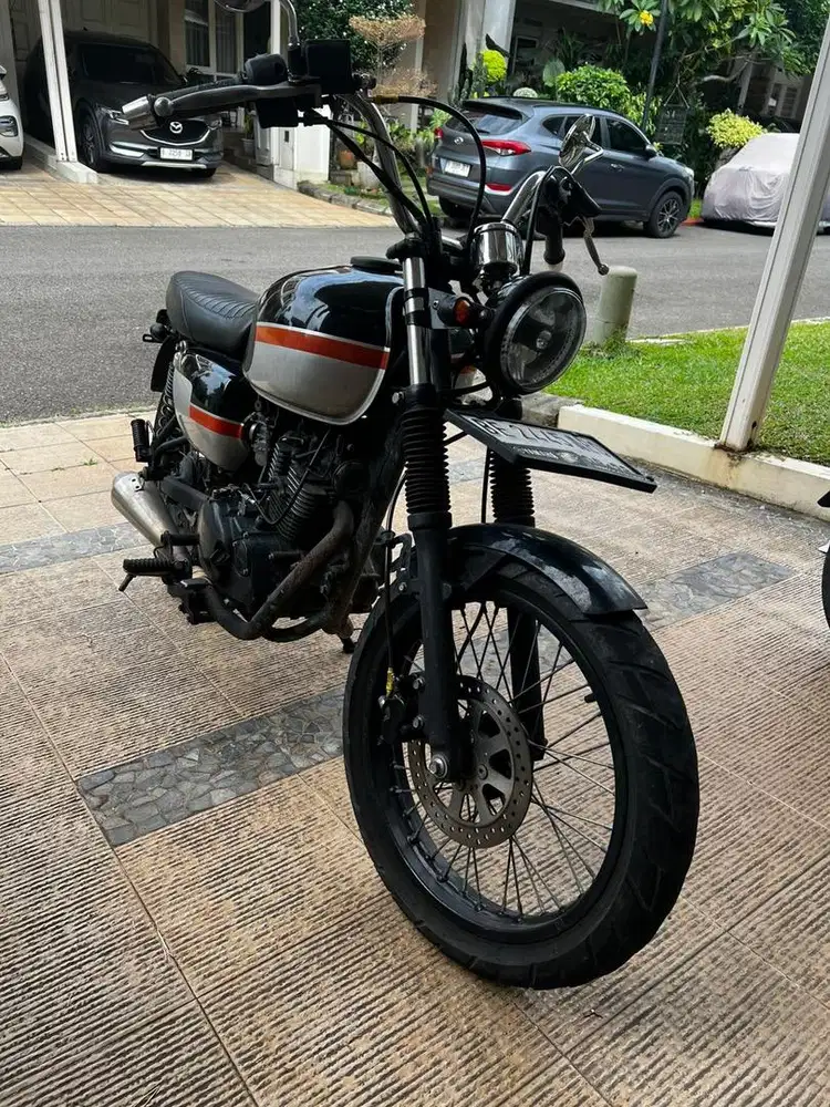 Kawasaki w175 2018