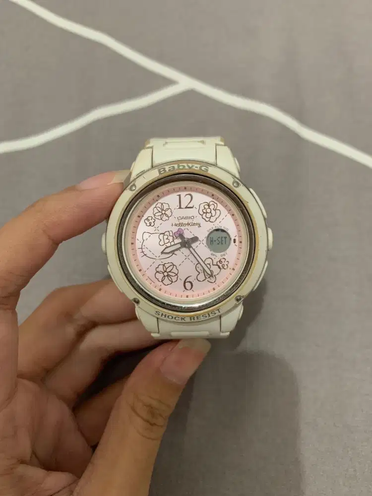 Jam tangan G-Shock Hello Kitty Baby-G anniversary 25th