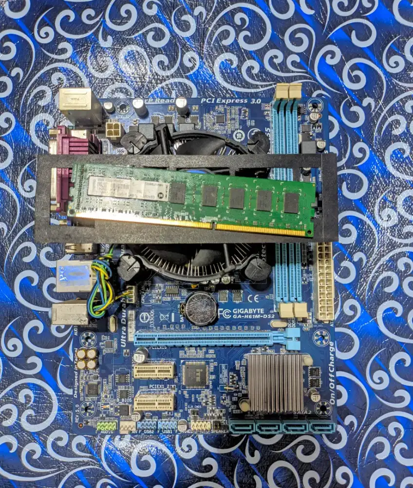 Paketan mobo h61 feat i5 3570