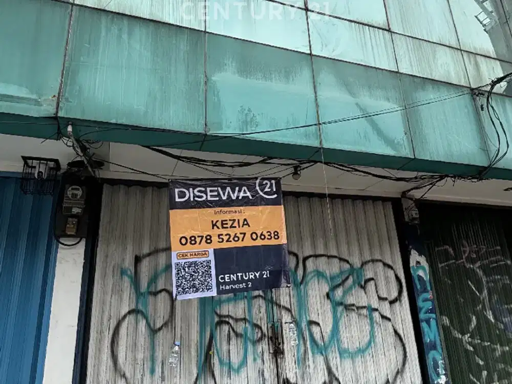 Ruko Kebayoran Lama Hadap Langsung Jalan Raya Parkiran Luas