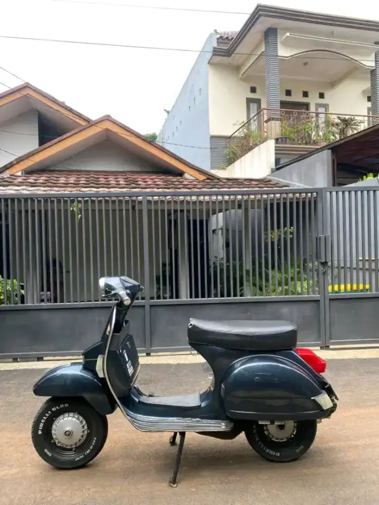 Vespa exlusive lengkap th 90