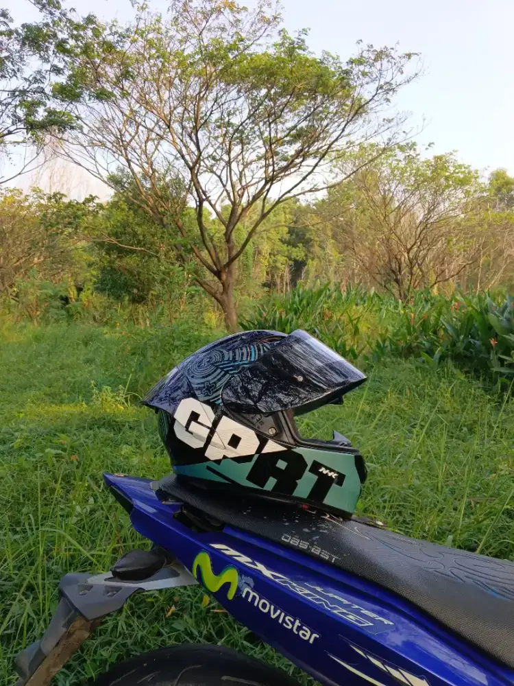 Helm NHK GP-R Tech