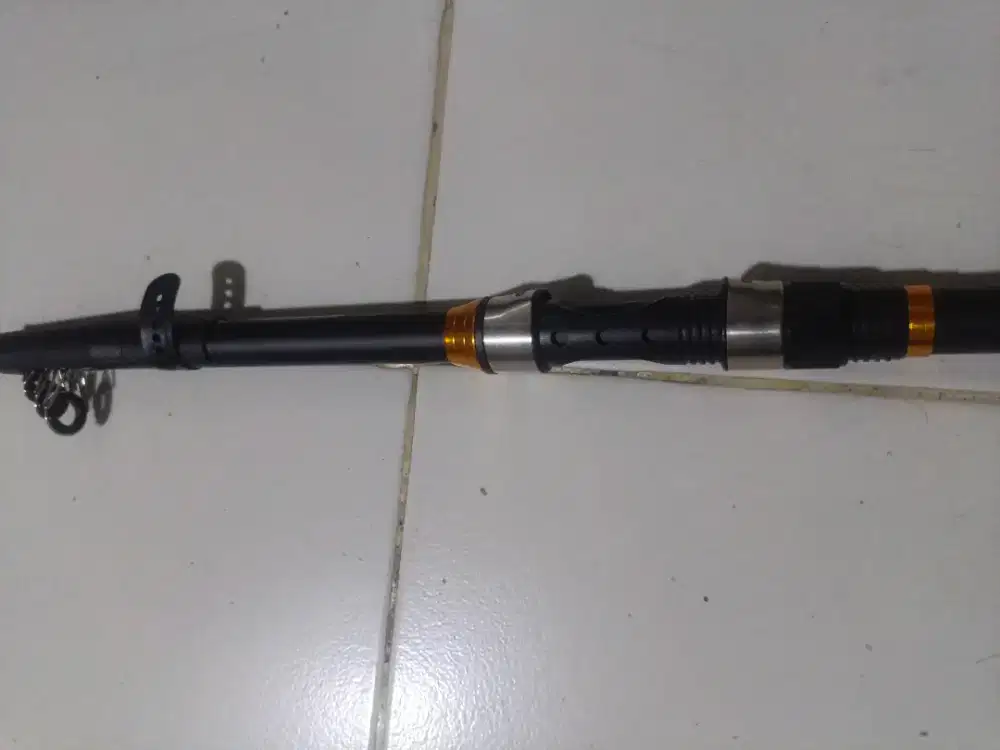 Joran pancing ikan